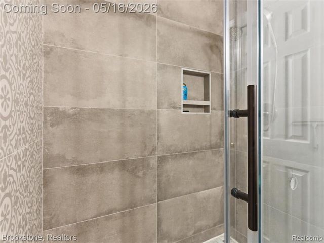 47318 Cider Mill Drive, Novi, MI 48374