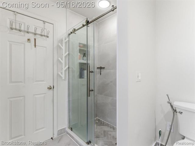 47318 Cider Mill Drive, Novi, MI 48374