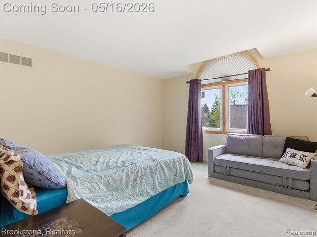 47318 Cider Mill Drive, Novi, MI 48374