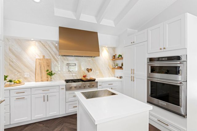 3510 Embassy Drive, West Palm Beach, FL 33401