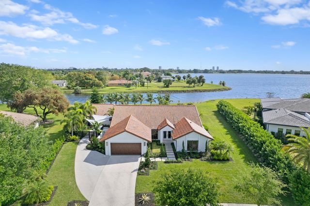 3510 Embassy Drive, West Palm Beach, FL 33401