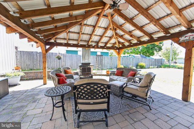 804 RHOADS AVE, Boyertown, PA 19512