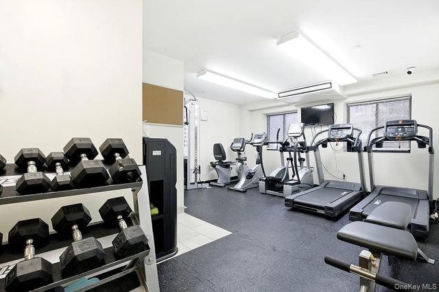 14116 84th Drive 3D, Briarwood, NY 11435