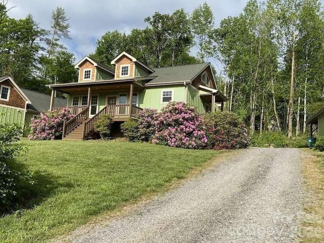 260 Bull Creek Road, Asheville, NC 28805