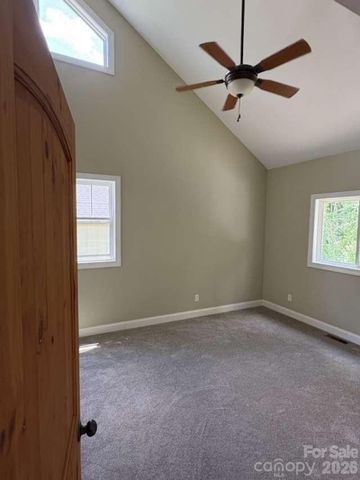 260 Bull Creek Road, Asheville, NC 28805