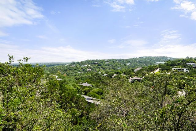411 SKYLINE DR, West Lake Hills, TX 78746
