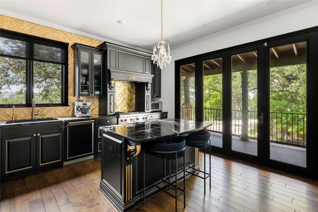 411 SKYLINE DR, West Lake Hills, TX 78746