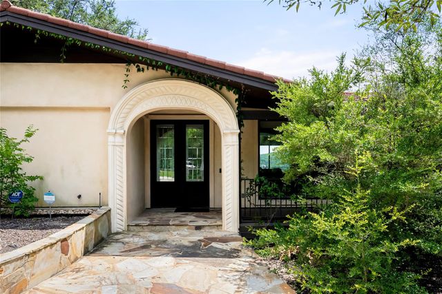 411 SKYLINE DR, West Lake Hills, TX 78746