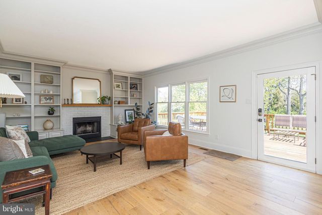 3 WATERWHEEL CT, New Hope, PA 18938