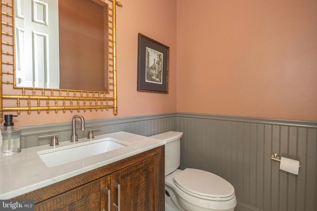 3 WATERWHEEL CT, New Hope, PA 18938