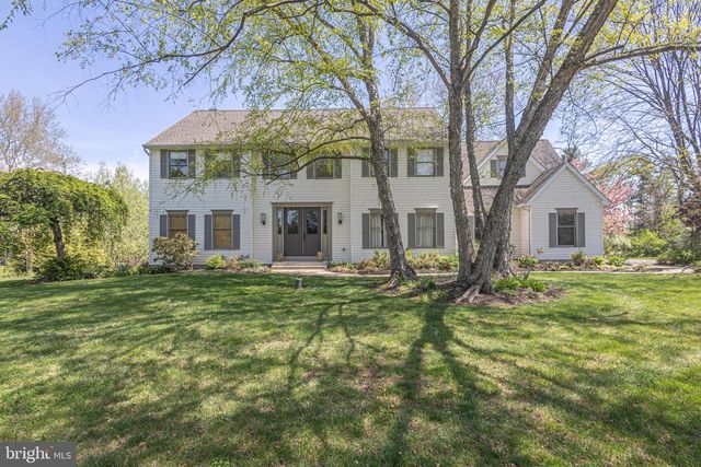 3 WATERWHEEL CT, New Hope, PA 18938