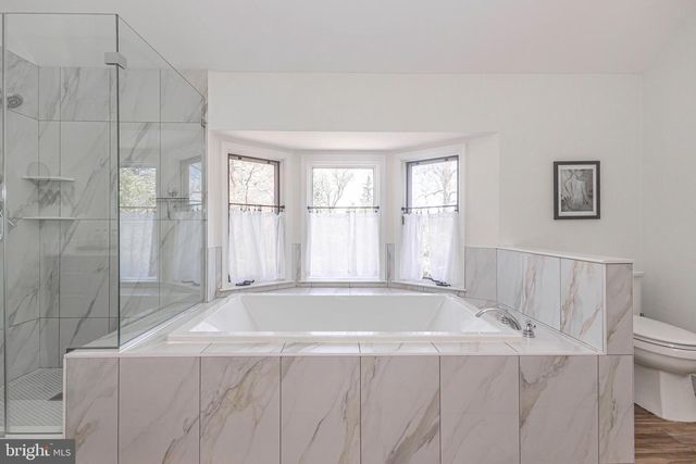 3 WATERWHEEL CT, New Hope, PA 18938