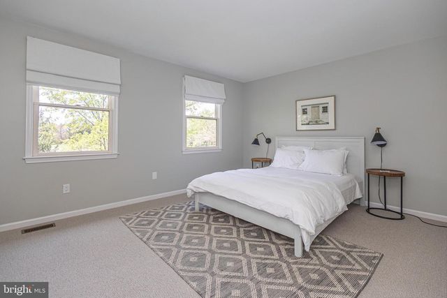 3 WATERWHEEL CT, New Hope, PA 18938