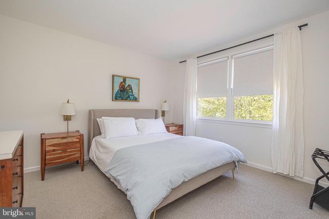 3 WATERWHEEL CT, New Hope, PA 18938