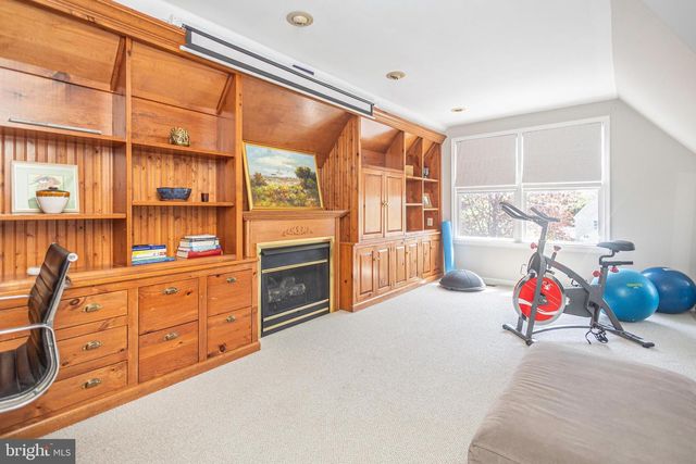 3 WATERWHEEL CT, New Hope, PA 18938