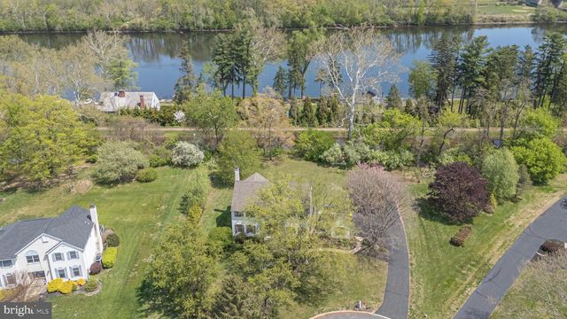 3 WATERWHEEL CT, New Hope, PA 18938