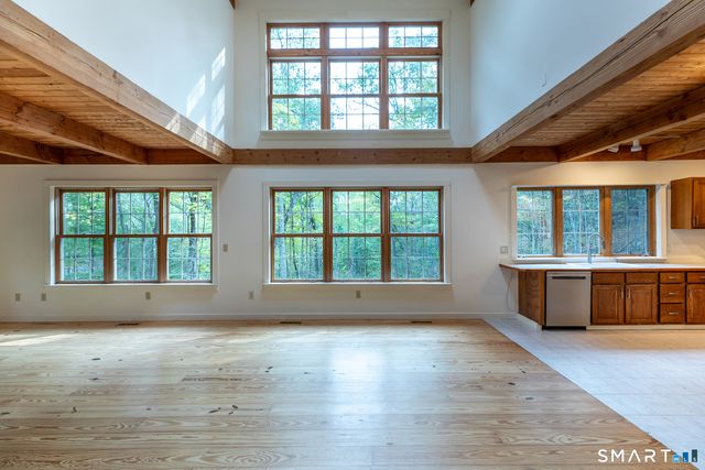 38 West Mountain Lane, Roxbury, CT 06783