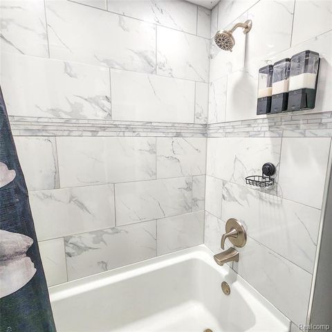 16021 Tacoma Street, Detroit, MI 48205