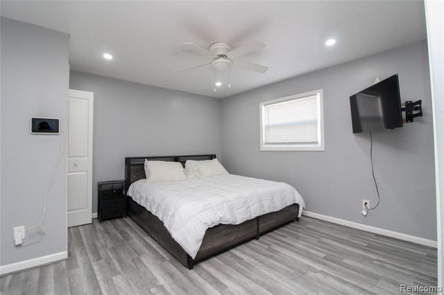 16021 Tacoma Street, Detroit, MI 48205