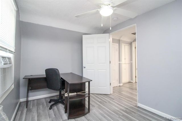 16021 Tacoma Street, Detroit, MI 48205