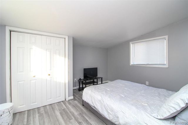 16021 Tacoma Street, Detroit, MI 48205