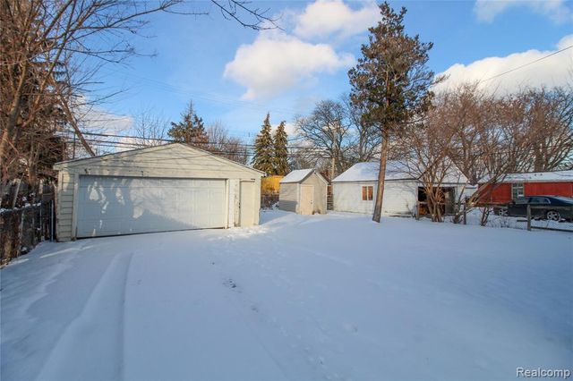 16021 Tacoma Street, Detroit, MI 48205