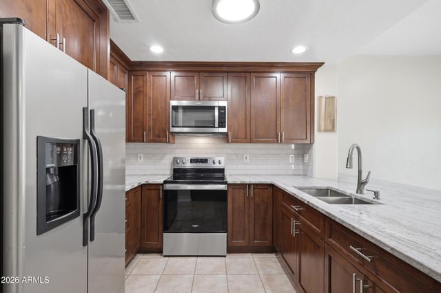 10644 W CORONADO Road, Avondale, AZ 85392