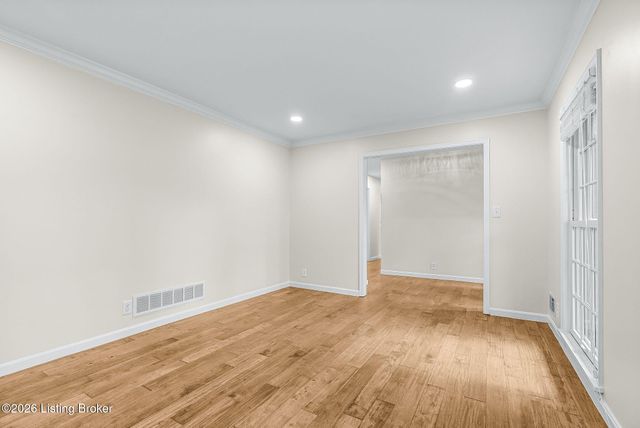 10617 Bracken Branch Ct, Louisville, KY 40223