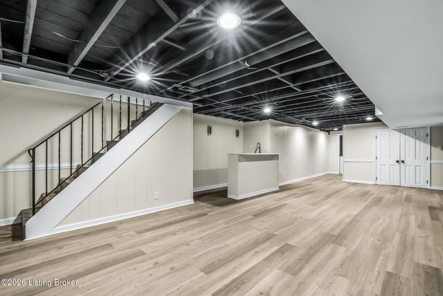 10617 Bracken Branch Ct, Louisville, KY 40223