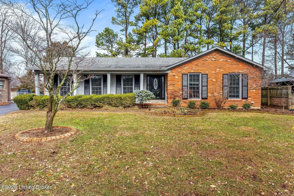 10617 Bracken Branch Ct, Louisville, KY 40223