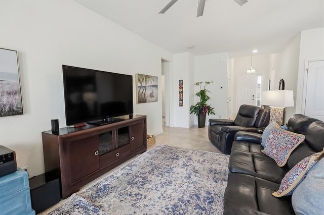 1130 N Verona Trace Drive, Vero Beach, FL 32966