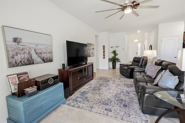 1130 N Verona Trace Drive, Vero Beach, FL 32966