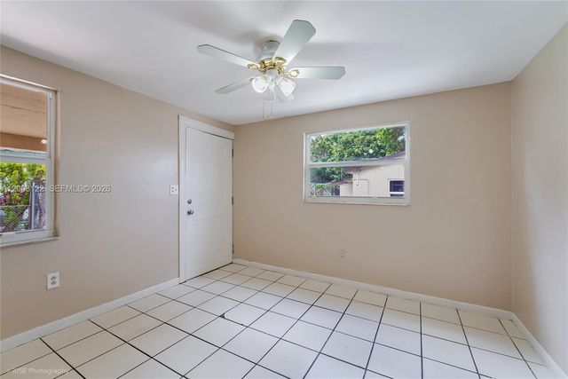 166 E 17th St, Hialeah, FL 33010
