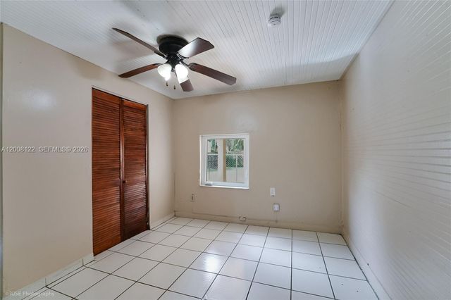 166 E 17th St, Hialeah, FL 33010