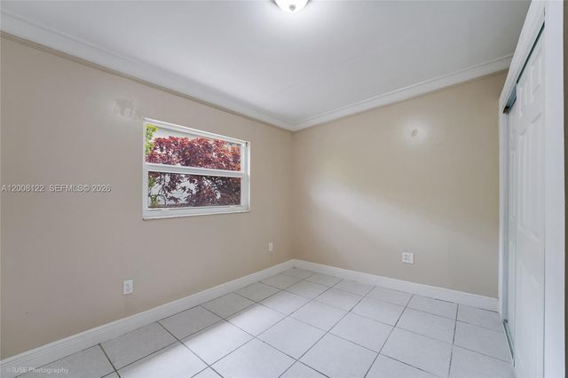 166 E 17th St, Hialeah, FL 33010