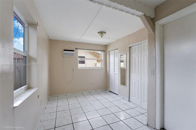 166 E 17th St, Hialeah, FL 33010