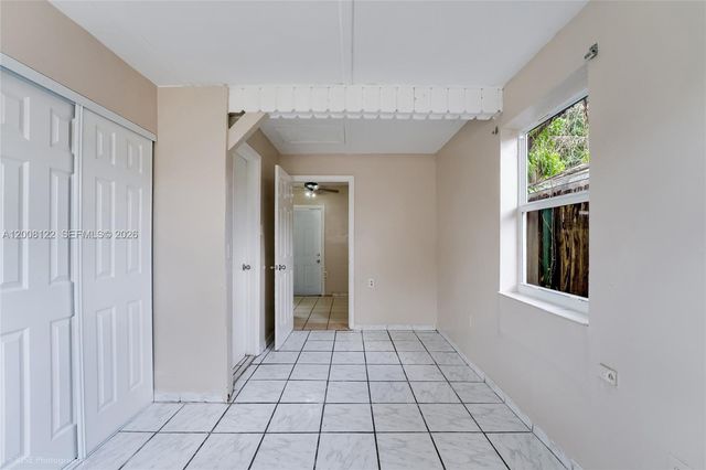 166 E 17th St, Hialeah, FL 33010