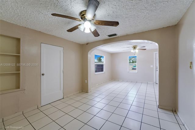 166 E 17th St, Hialeah, FL 33010