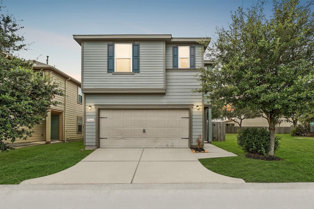 19443 Archer Glen Drive, Houston, TX 77073