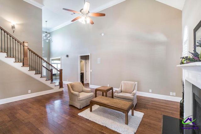 203 Avondale Circle, Warner Robins, GA 31088