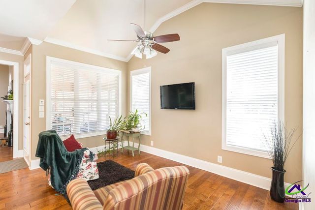 203 Avondale Circle, Warner Robins, GA 31088