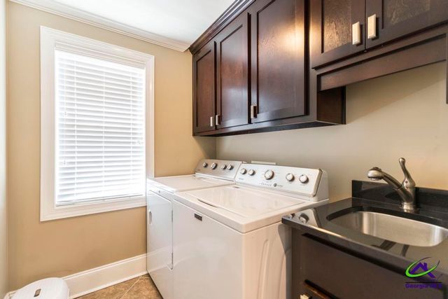 203 Avondale Circle, Warner Robins, GA 31088