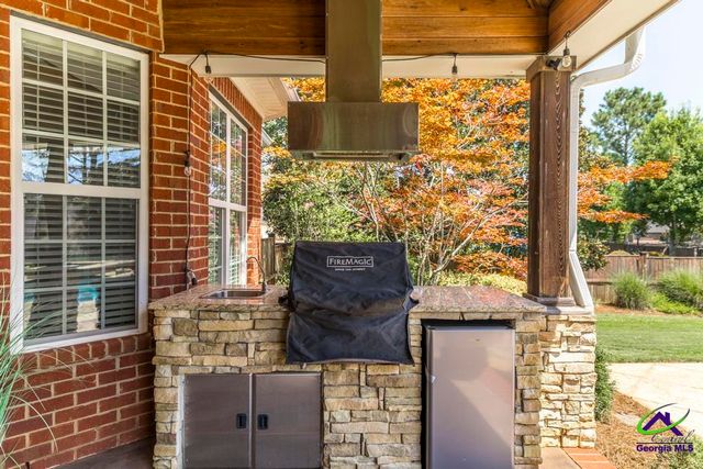 203 Avondale Circle, Warner Robins, GA 31088