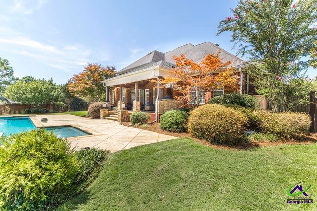 203 Avondale Circle, Warner Robins, GA 31088