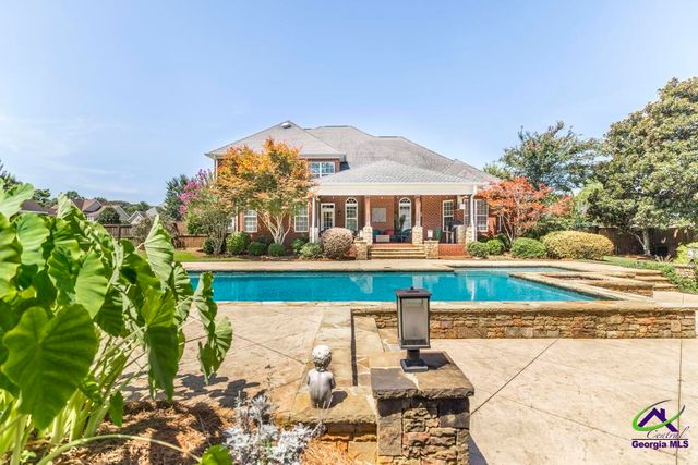 203 Avondale Circle, Warner Robins, GA 31088