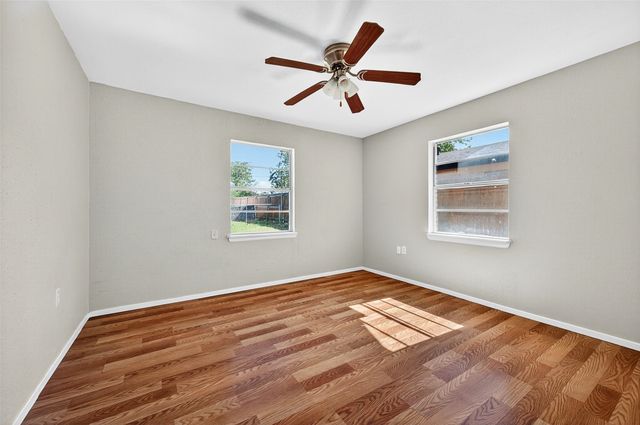 508 N Jordan Street, Whitesboro, TX 76273