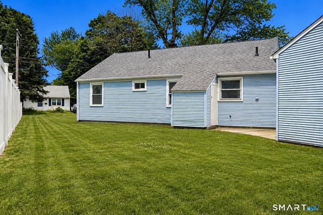 202 Crescent Drive, East Hartford, CT 06118