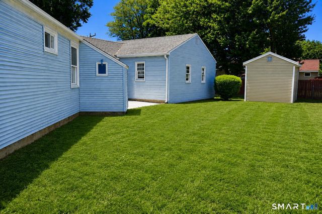 202 Crescent Drive, East Hartford, CT 06118