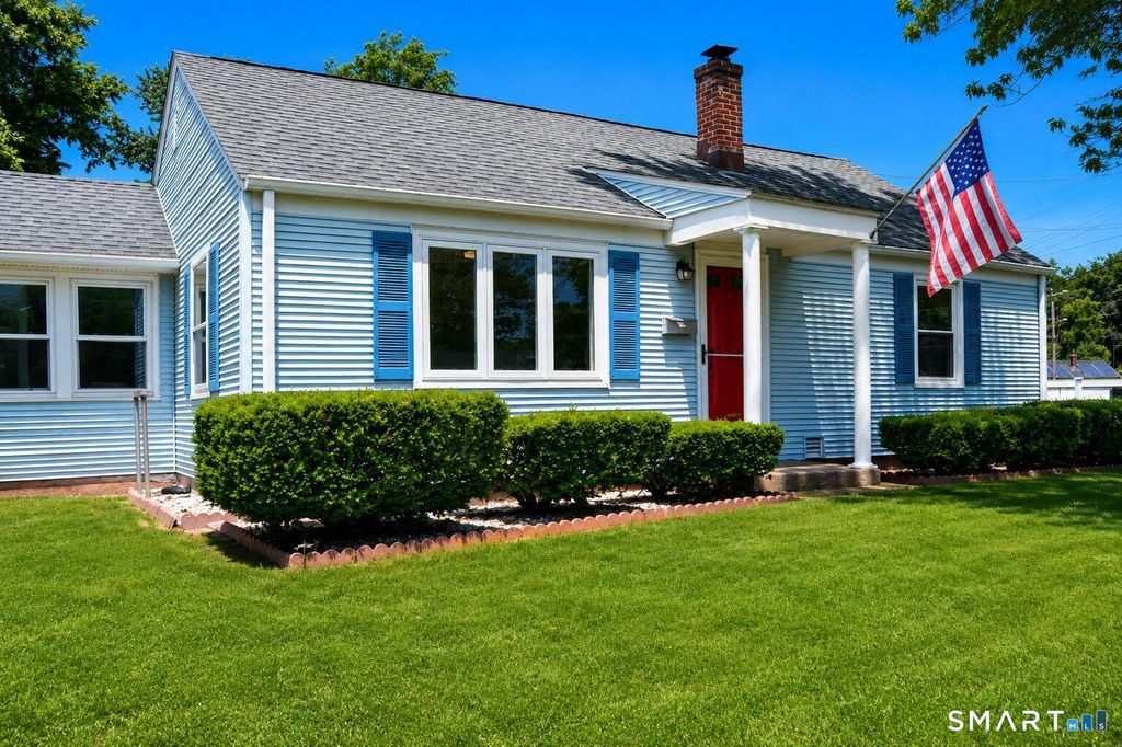 202 Crescent Drive, East Hartford, CT 06118