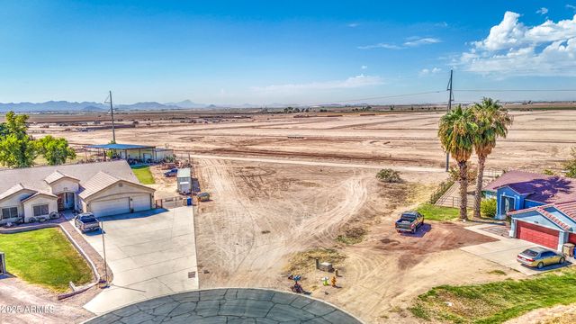 25461 W ILLINI Street 55, Buckeye, AZ 85326